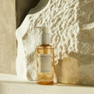 Alternative view of SKIN1004 Huile Démaquillante Légère Centella : Nettoyage & Éclat – 200 ml